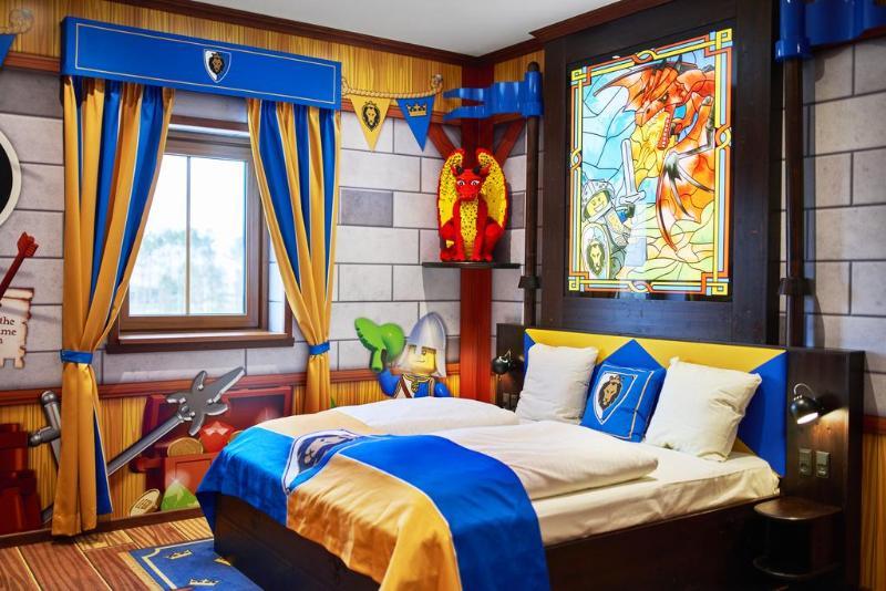 Legoland Castle Hotel Карлсбад Екстериор снимка